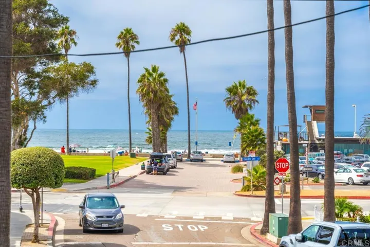 2175 Calle Frescota, La Jolla, California 92037