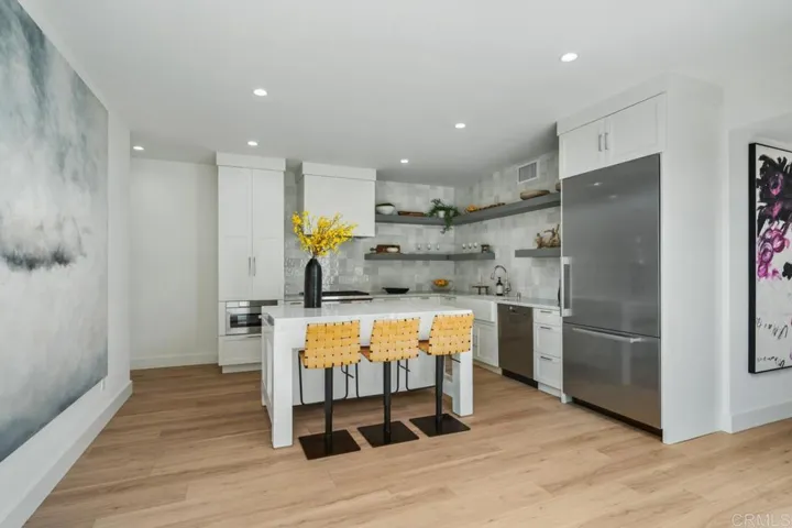 2175 Calle Frescota, La Jolla, California 92037