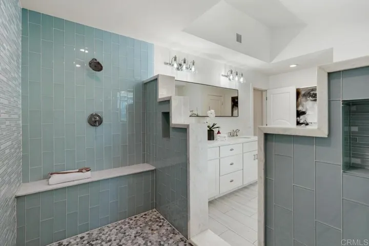 2175 Calle Frescota, La Jolla, California 92037