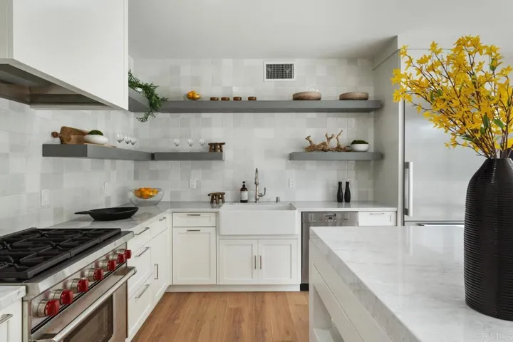 2175 Calle Frescota, La Jolla, California 92037