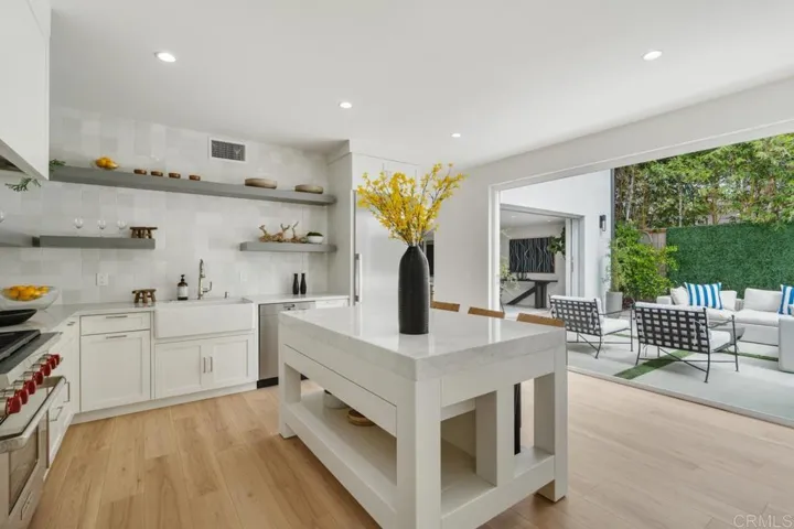 2175 Calle Frescota, La Jolla, California 92037