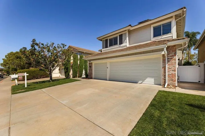 18135 Moon Song Ct, San Diego, California 92127