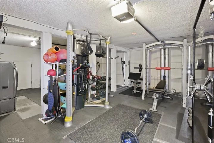 7634 Woodrow Wilson Drive, Los Angeles, California 90046