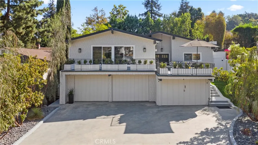 7634 Woodrow Wilson Drive, Los Angeles, California 90046