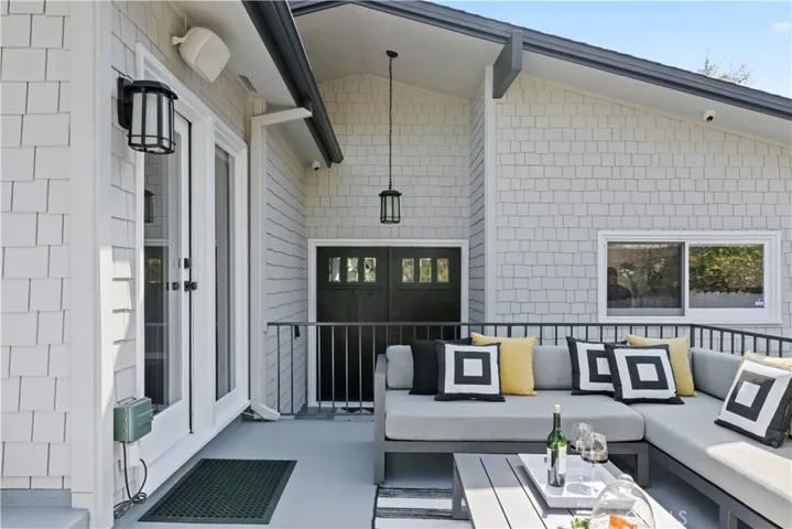 7634 Woodrow Wilson Drive, Los Angeles, California 90046