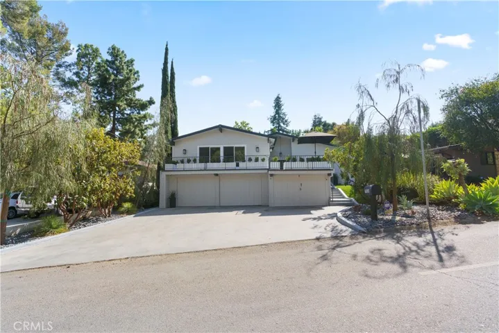 7634 Woodrow Wilson Drive, Los Angeles, California 90046