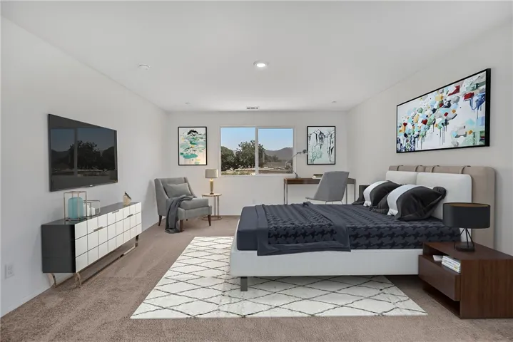 1038 Kiwi, Riverside, California 92501