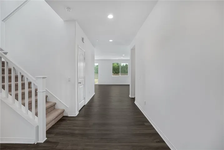 1038 Kiwi, Riverside, California 92501