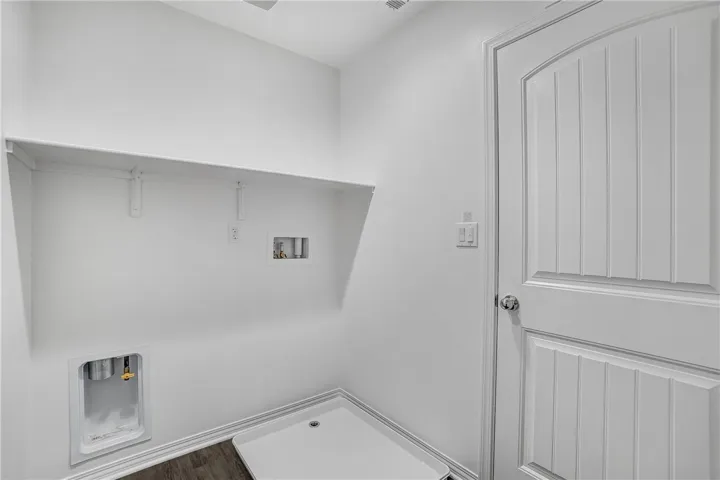1038 Kiwi, Riverside, California 92501