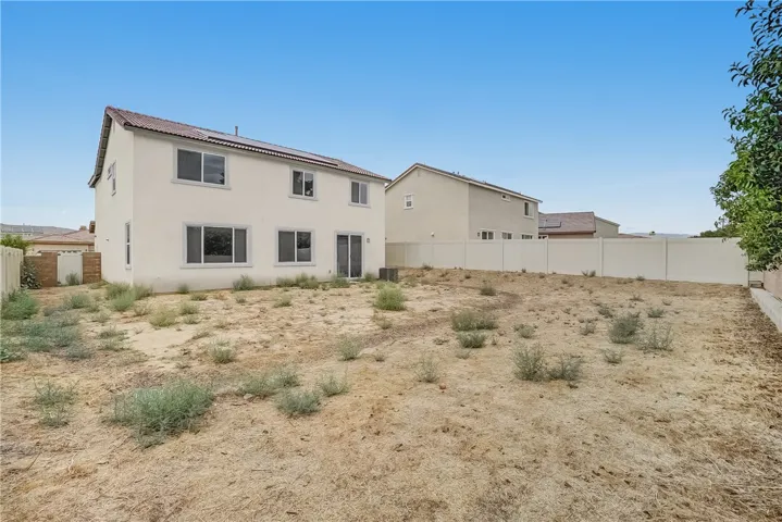 1038 Kiwi, Riverside, California 92501
