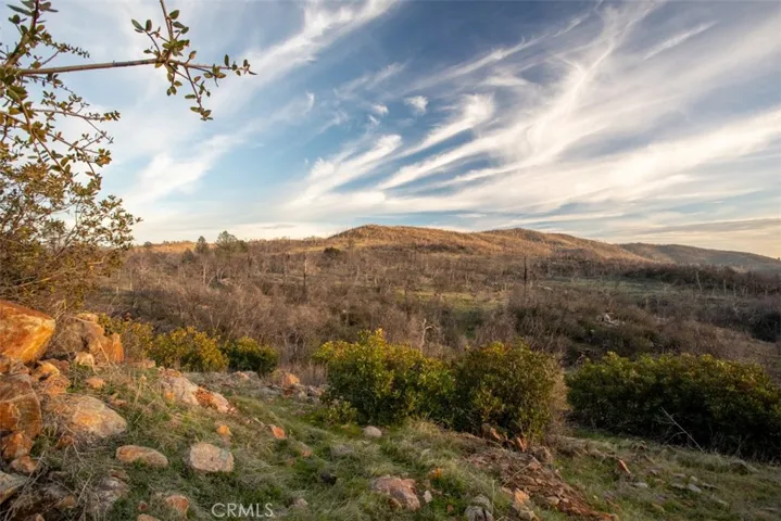 141 Little Oak Road, Oroville, California 95966