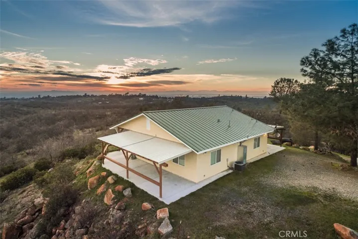 141 Little Oak Road, Oroville, California 95966