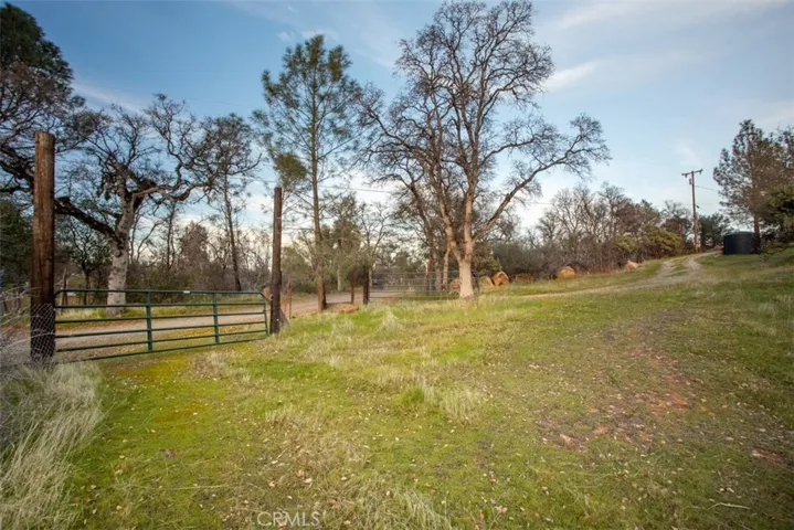 141 Little Oak Road, Oroville, California 95966