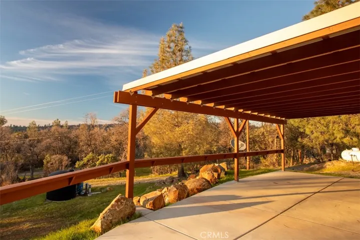 141 Little Oak Road, Oroville, California 95966