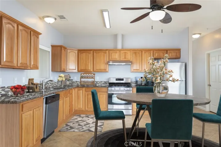 141 Little Oak Road, Oroville, California 95966