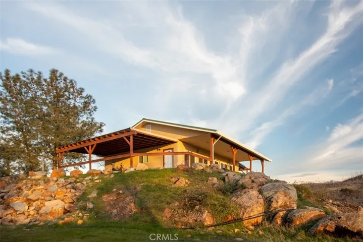 141 Little Oak Road, Oroville, California 95966