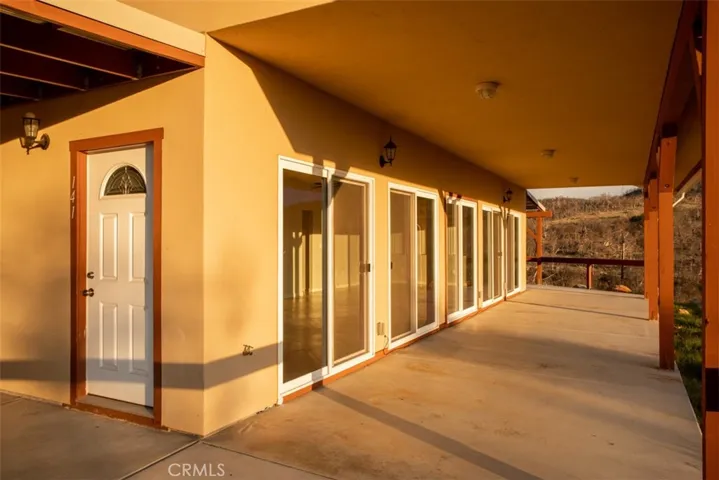 141 Little Oak Road, Oroville, California 95966
