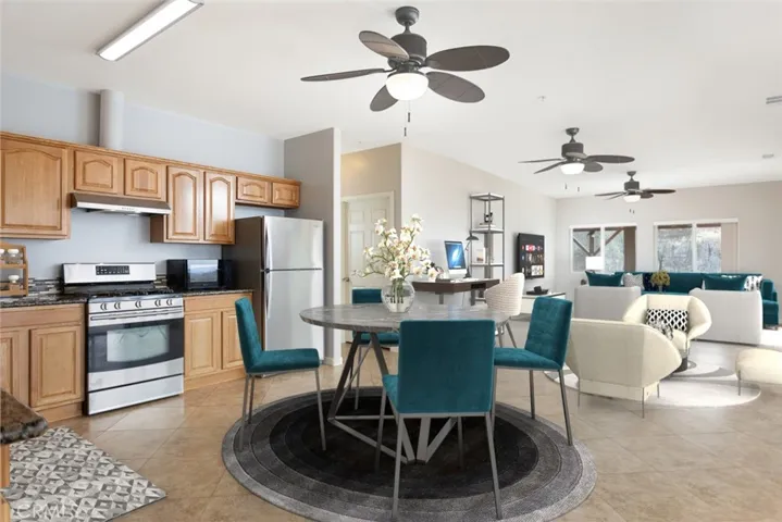 141 Little Oak Road, Oroville, California 95966