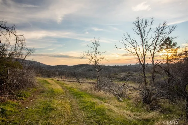 141 Little Oak Road, Oroville, California 95966