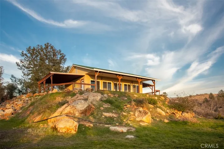 141 Little Oak Road, Oroville, California 95966