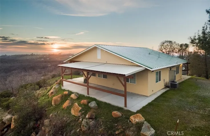 141 Little Oak Road, Oroville, California 95966
