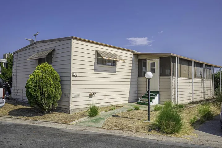 2003 Bayview Heights Drive 230, San Diego, California 92105