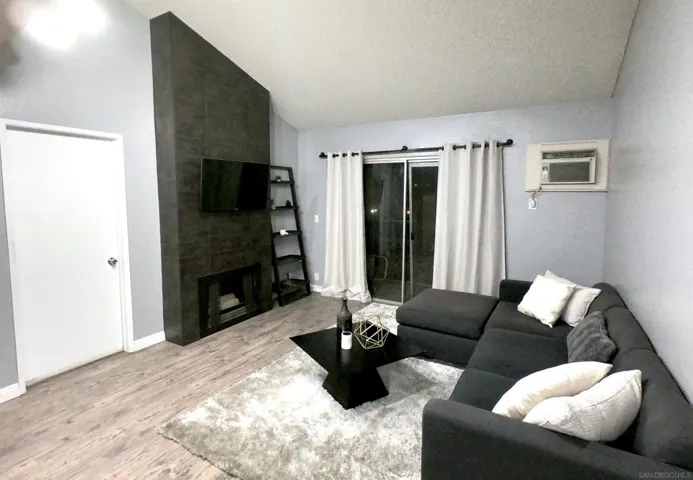 5820 Benner St. 308, Los Angeles, California 90042