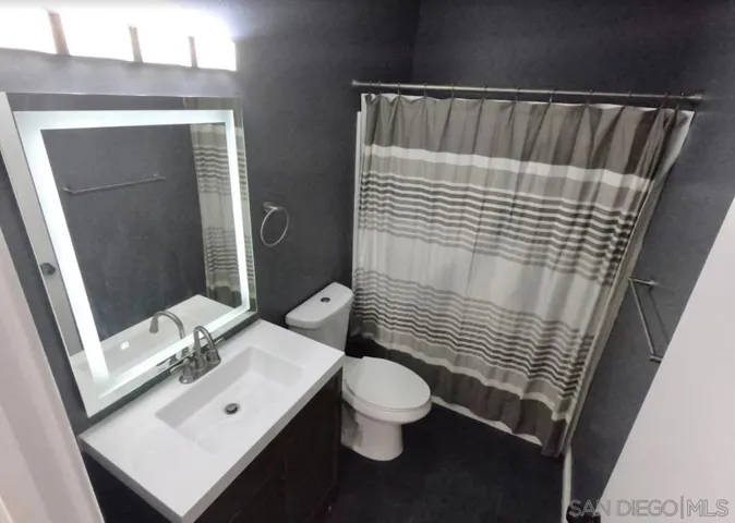 5820 Benner St. 308, Los Angeles, California 90042