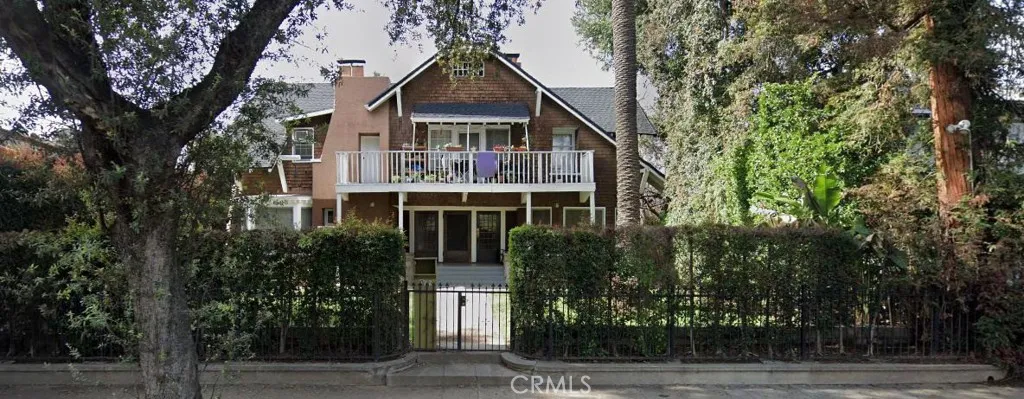 779 N Marengo Avenue, Pasadena, California 91103
