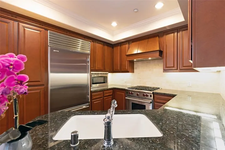 401 Bernard Street 201, Costa Mesa, California 92627