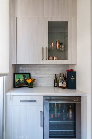 1333 S Beverly Glen Boulevard 304, Los Angeles, California 90024