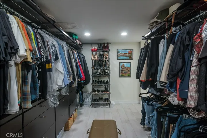 1333 S Beverly Glen Boulevard 304, Los Angeles, California 90024