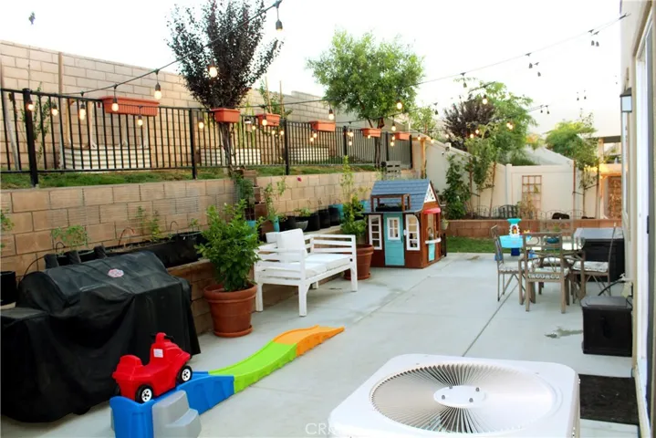 17960 Crabapple Court, San Bernardino, California 92407