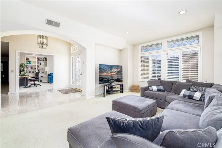 18795 Willowtree Lane, Northridge, California 91326