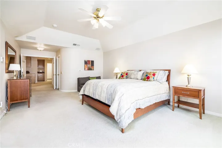 18795 Willowtree Lane, Northridge, California 91326