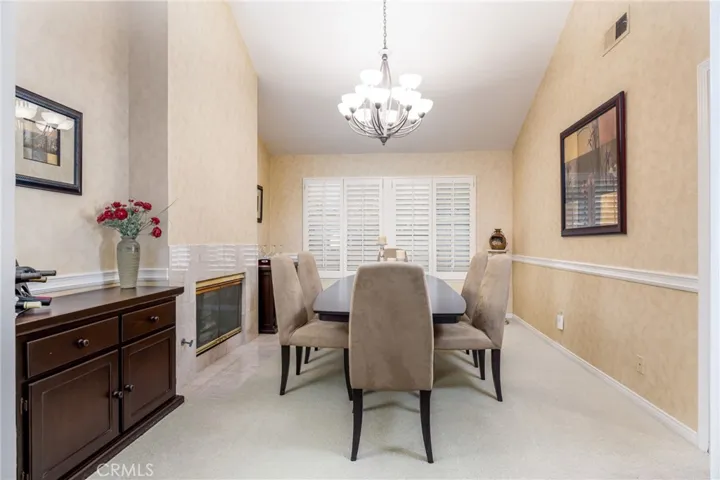 18795 Willowtree Lane, Northridge, California 91326