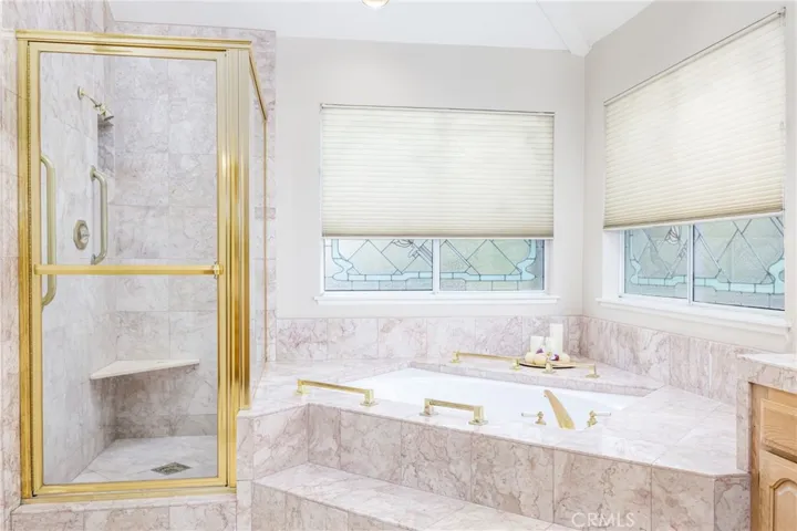 18795 Willowtree Lane, Northridge, California 91326