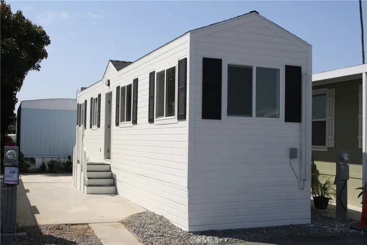 16949 S Western Avenue 79, Gardena, California 90247