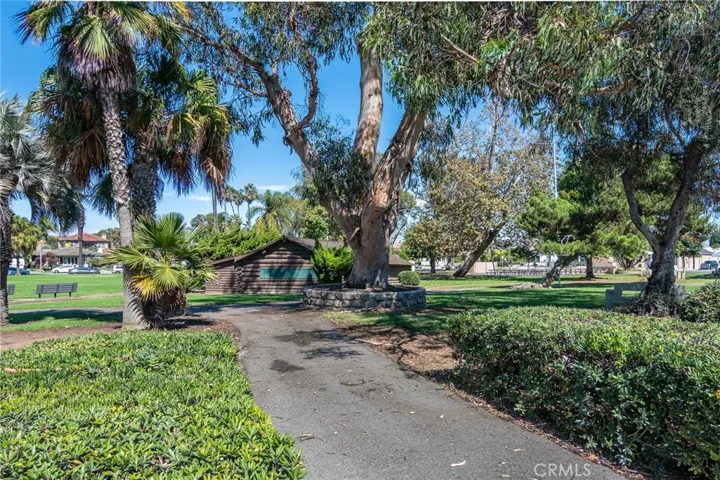 946 11th Street, Huntington Beach, California 92648