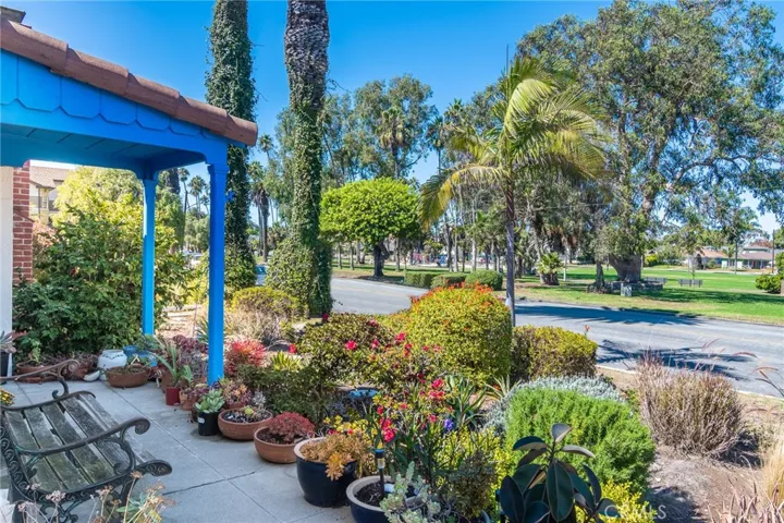 946 11th Street, Huntington Beach, California 92648