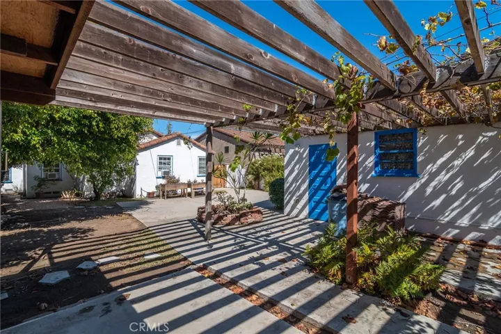 946 11th Street, Huntington Beach, California 92648