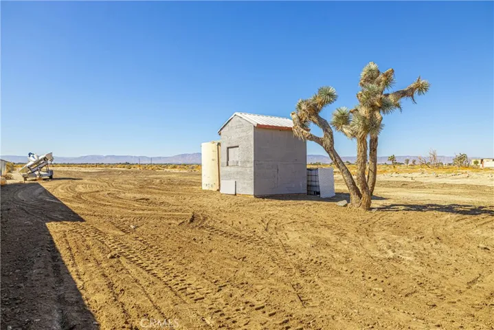 734 E Avenue G, Lancaster, California 93535