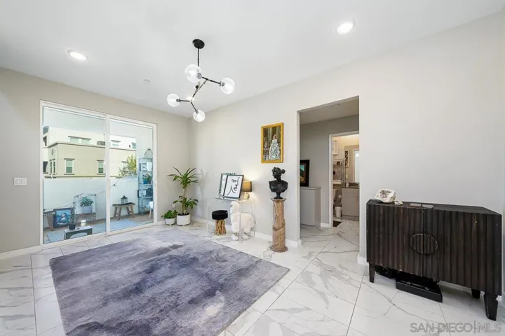 5165 Calle Sandwaves 11, San Diego, California 92154