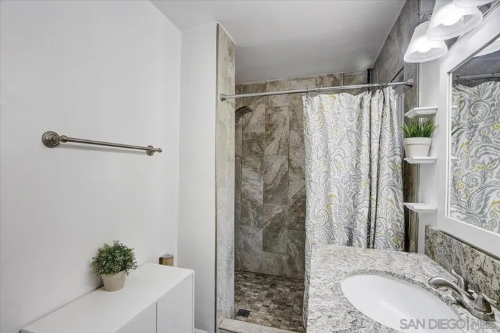 2537 Crestline Dr, Lemon Grove, California 91945