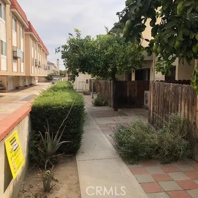 Entry from street to units.