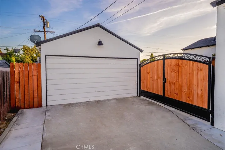 656 E H Street, Ontario, California 91764