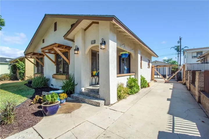 6008 Lime Avenue, Long Beach, California 90805
