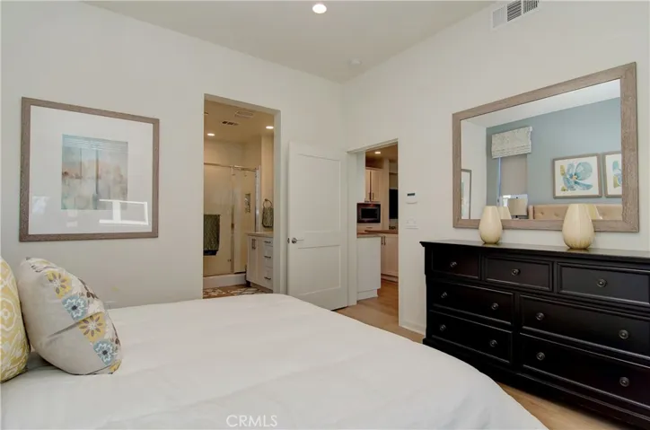 1172 Epic, Irvine, California 92618