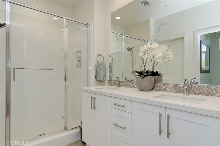 1172 Epic, Irvine, California 92618