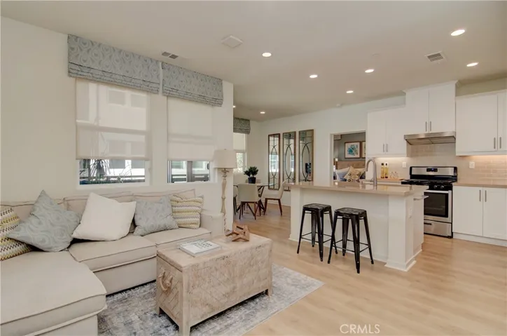 1172 Epic, Irvine, California 92618
